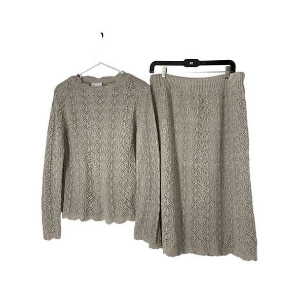 80s Women’s VTG Evanna New York crochet sweater skirt set 2 piece size M/L 5307 - Picture 1 of 7